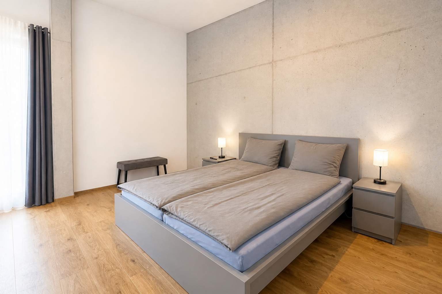 King size bed